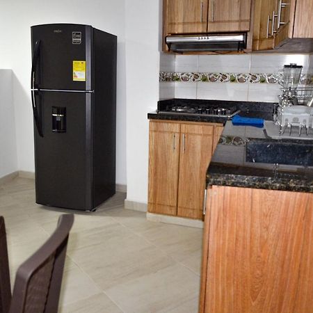 GuatapéLa Plazoleta Apartamentoアパートメント エクステリア 写真